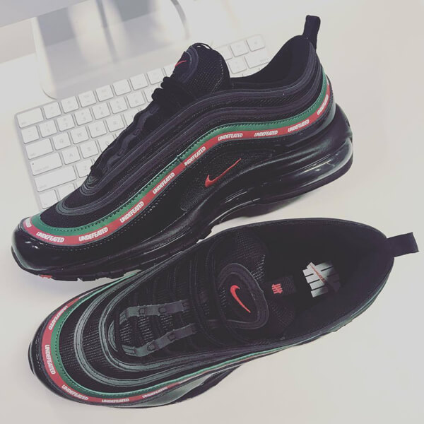 【関税込】ナイキ スーパーコピー AIR MAX 97 OG UNDFTD コラボスニーカー 20030302