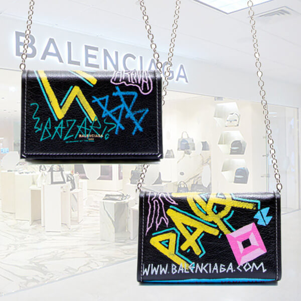 バレンシアガ スーパーコピー ショルダーバッグ ポシェット 497938 0FE0N 1060 Graffiti Bazar clutch